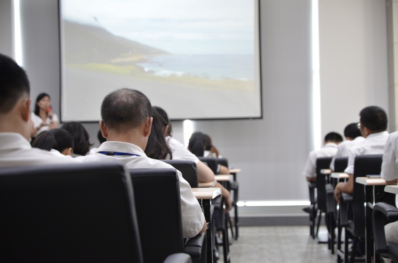 小学生兼职，早期教育的多元体验之旅